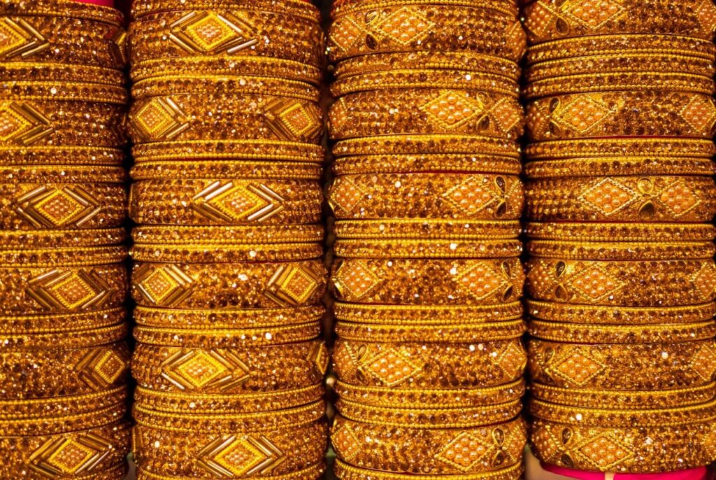 22K gold jewellery Lahore close up